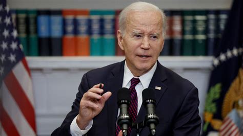 CNN Poll: Biden has a lead over Democratic primary challengers, .